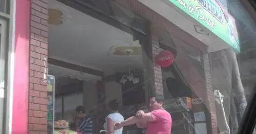 PANADERIA Y CAFETERIA PAN ET PASENT PANADERIA Y CAFETERIA PAN ET PASENT